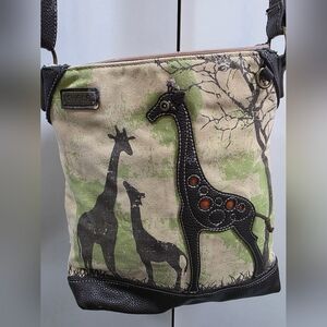 Chala Safari Giraffe Canvas Bag in Green and Black